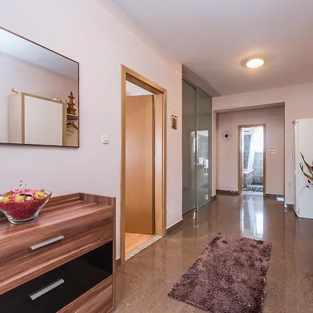 Πανσιόν Apartman Vanessa Bibinje