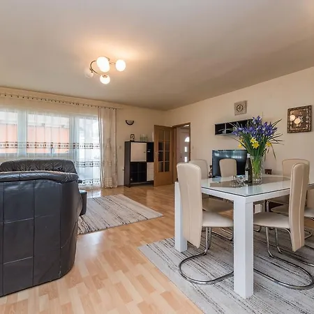 Apartman Vanessa Πανσιόν