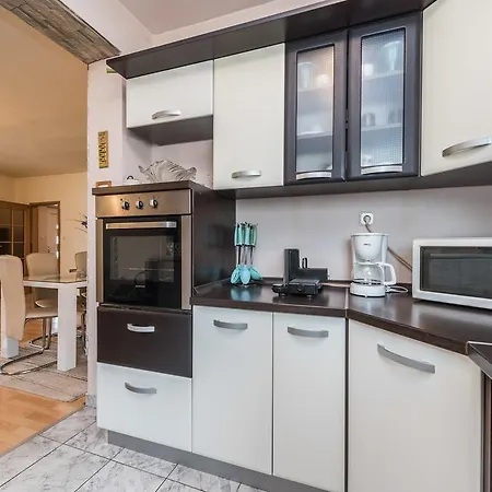 Πανσιόν Apartman Vanessa *