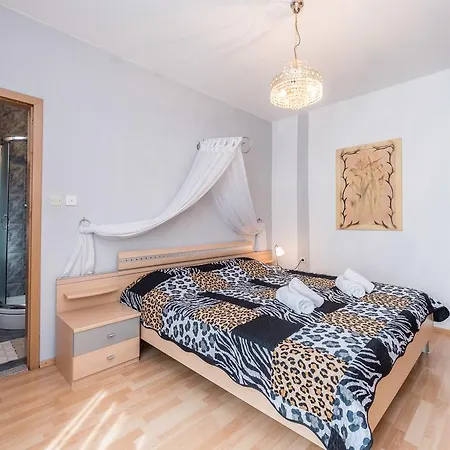 Apartman Vanessa בית הארחה